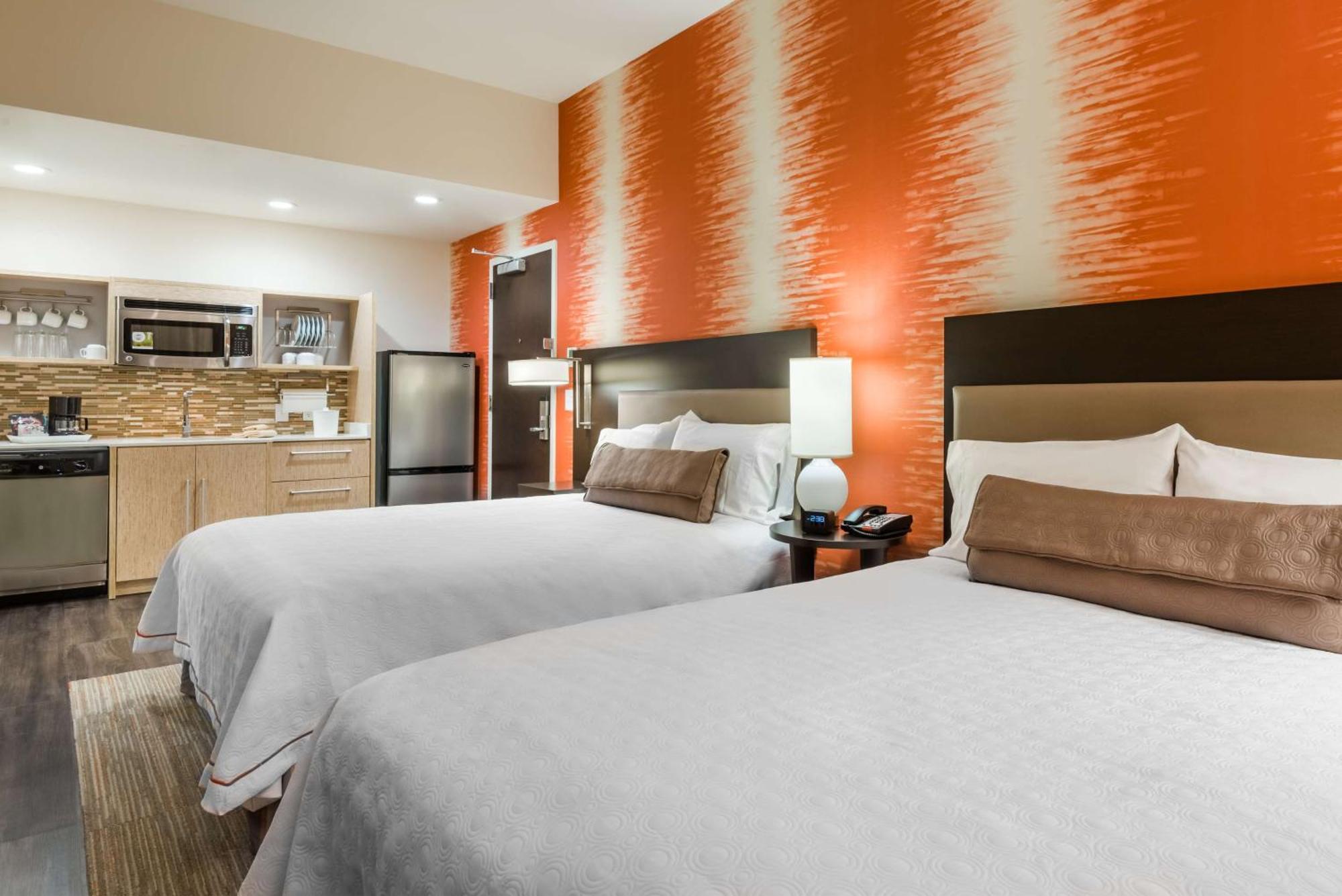 Hotel Home2 By Hilton Downtown