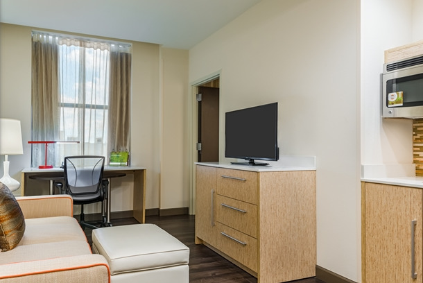 Hotel Home2 By Hilton Downtown
