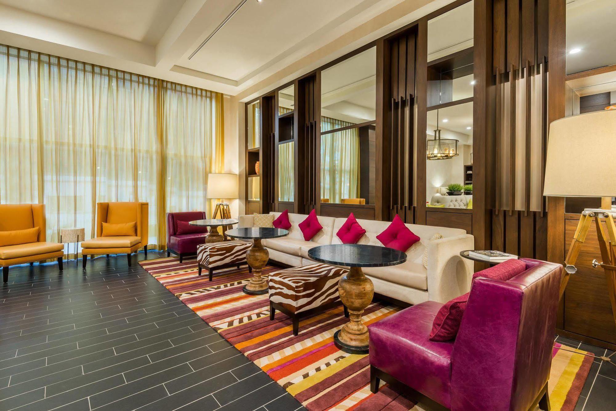 Hotel Home2 By Hilton Downtown 3*