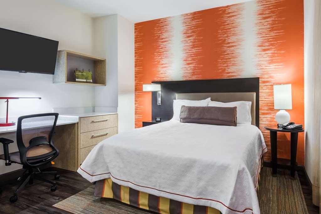 Home2 By Hilton Downtown Hotel
