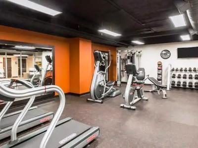 Home2 By Hilton Downtown 3*